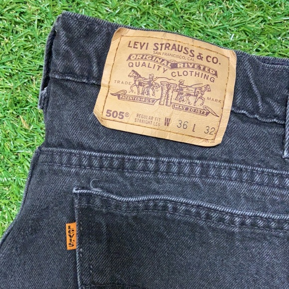 Levi’s Vintage 505 Black Jeans - Picture 1 of 10